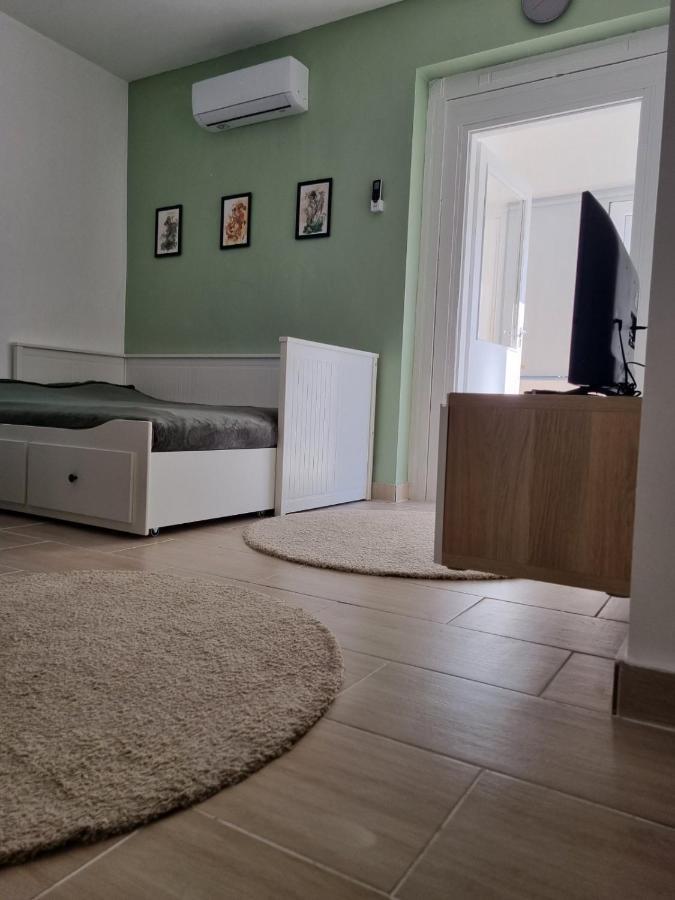 Nívó Apartman Siófok Apartamento Balatonszabadi Fürdőtelep Exterior foto